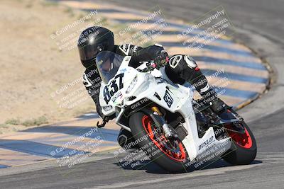 media/Nov-16-2025-Race Pace (Sun) [[8c5fa54630]]/Verified Riders/1-Turns 9 and 10 (925am)/